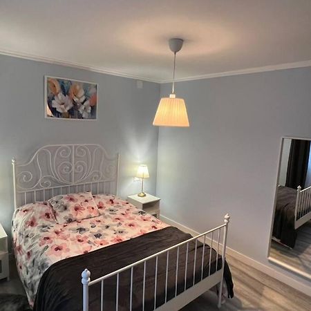 Apartamento Turistico Plaza III 몬포르테데레모스 외부 사진